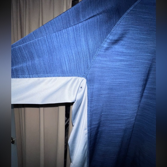 Xxl hang ten mens shirt. MUST BUNDLE! - Picture 3 of 3